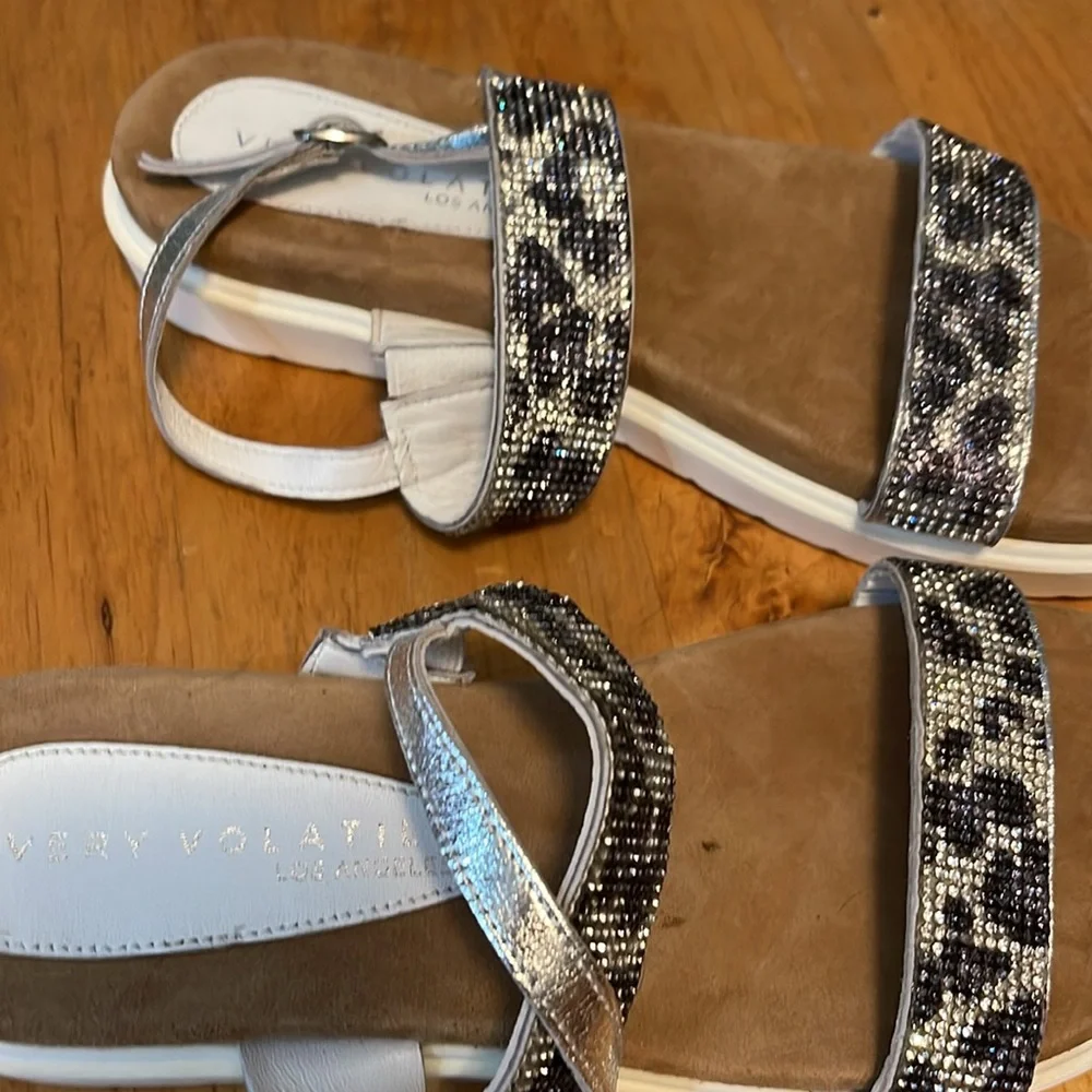 Very Volatile white leopard print sandals